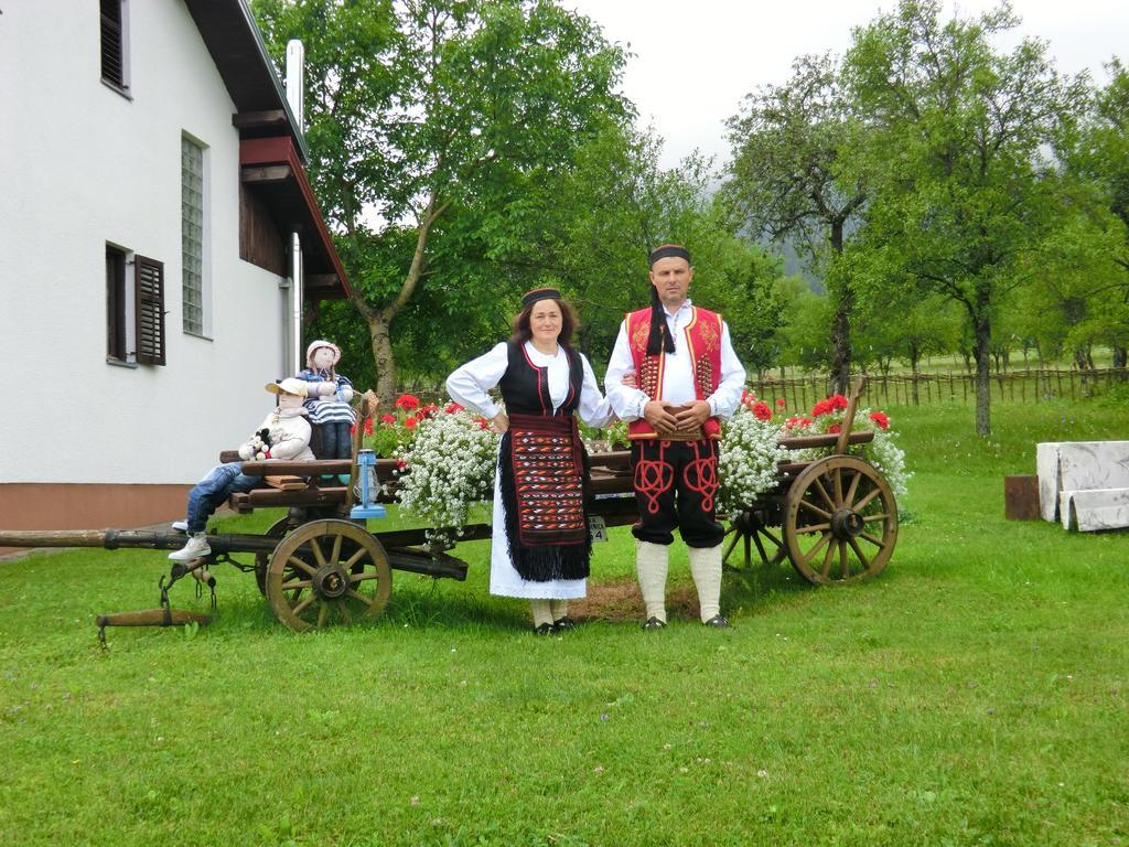 Hotel Pansion Izvor Korenica Zewnętrze zdjęcie